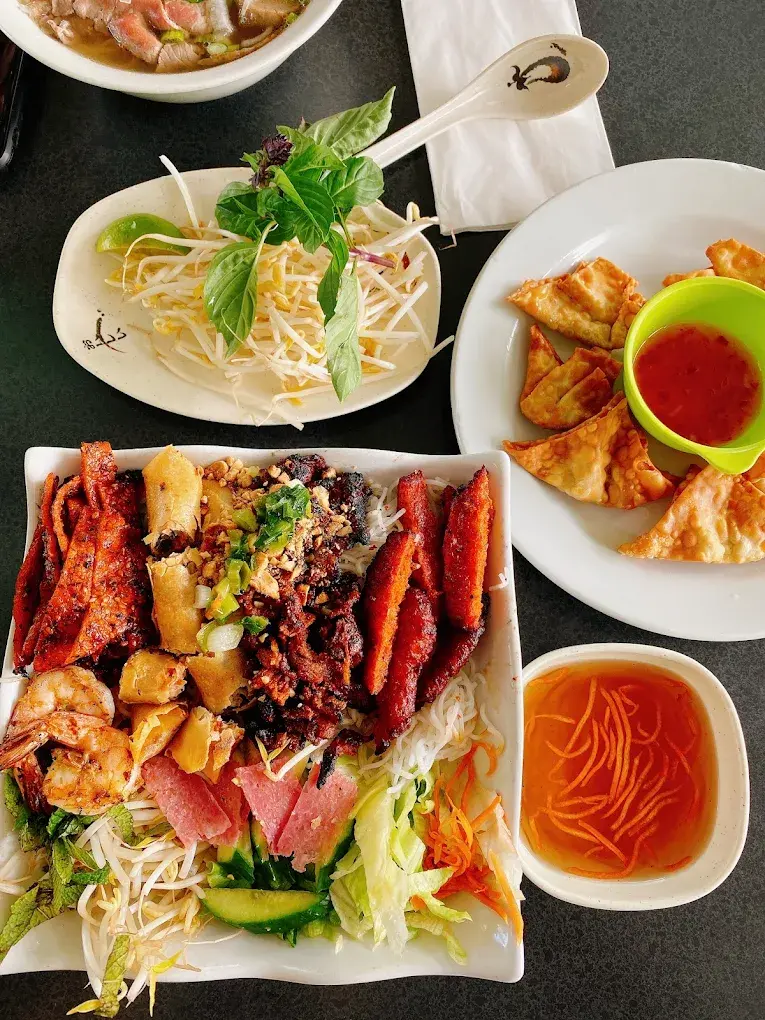 Vermicelli bowl with grilled meats at T.H. Dang Restaurant Winnipeg